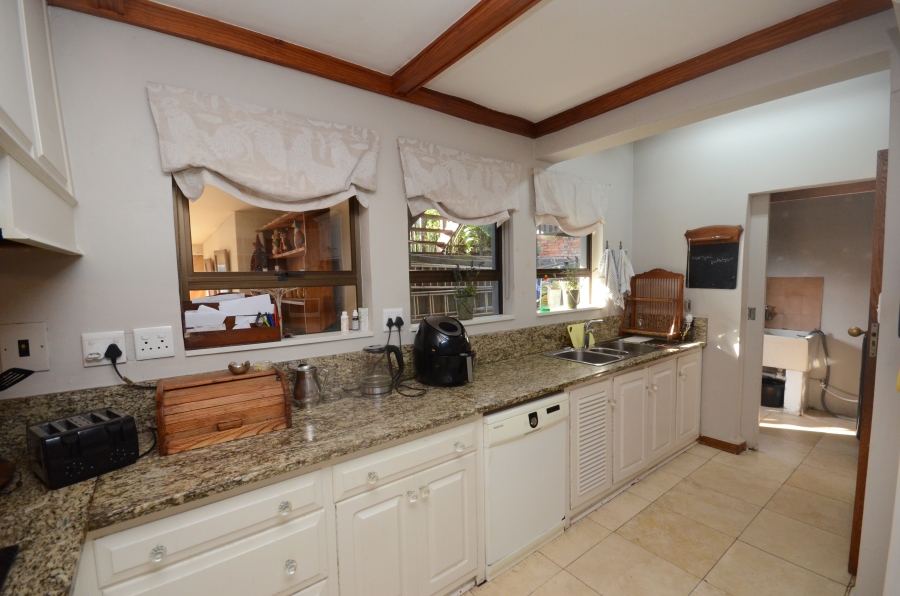 5 Bedroom Property for Sale in Blue Bend Eastern Cape